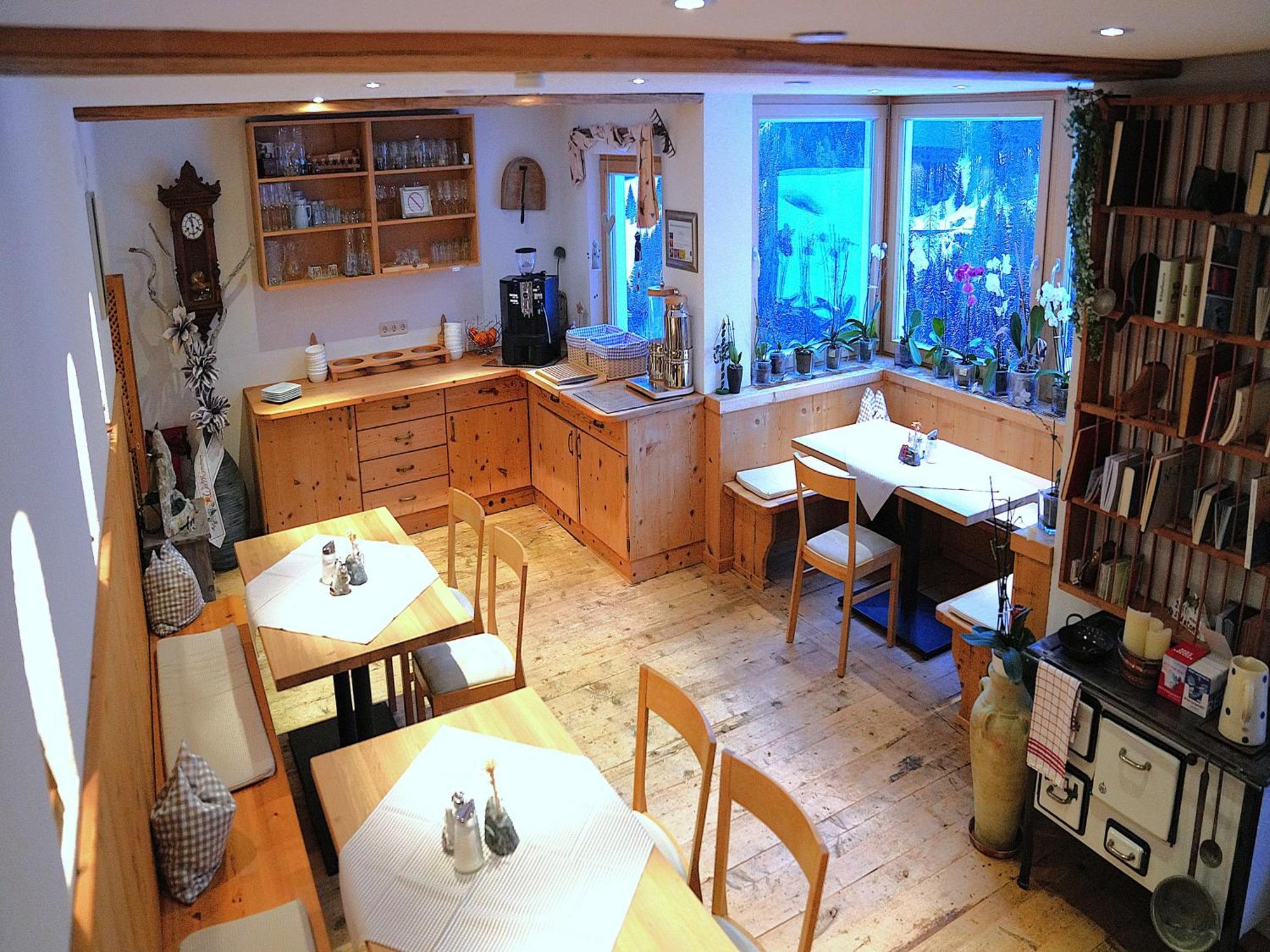 苏珊娜住宿加早餐旅馆 圣安东阿尔贝格 外观 照片